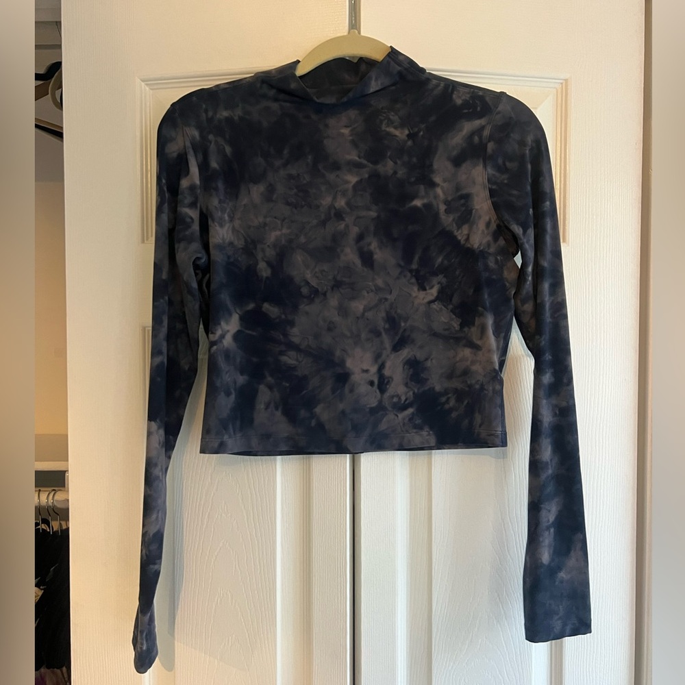 Lululemon Turtle Neck